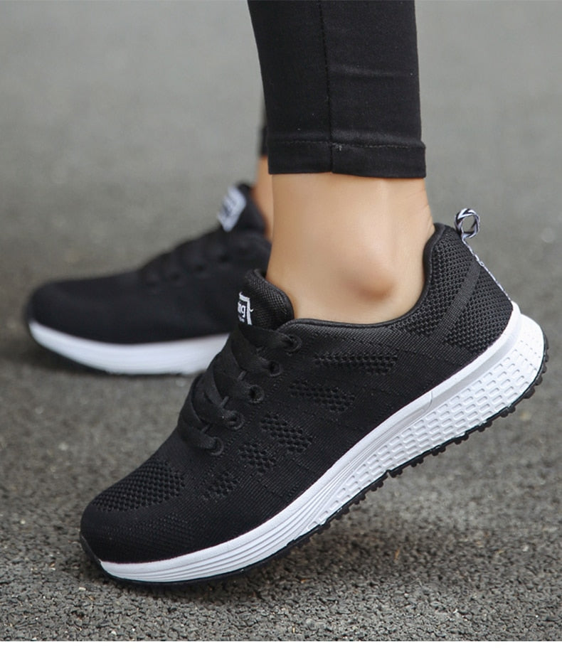 Women's Ergonomic Trainers – Lightweight, Breathable, and Comfortable