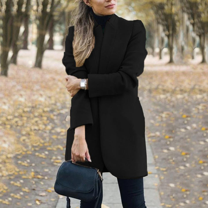 Women’s Coat – Tailored Fit – Soft Plush – Knee Length – Elegant Minimalist Design