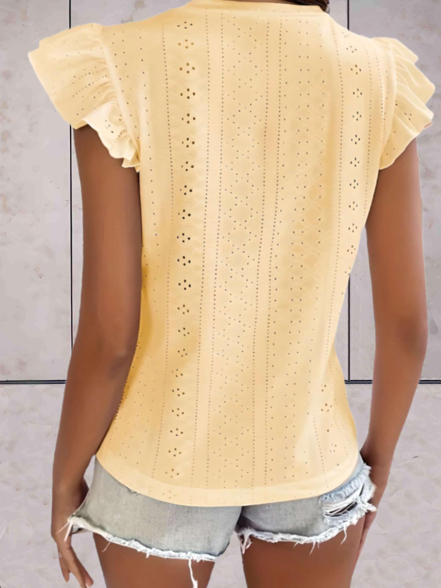 Sleeveless Ruffled Casual Top for Women