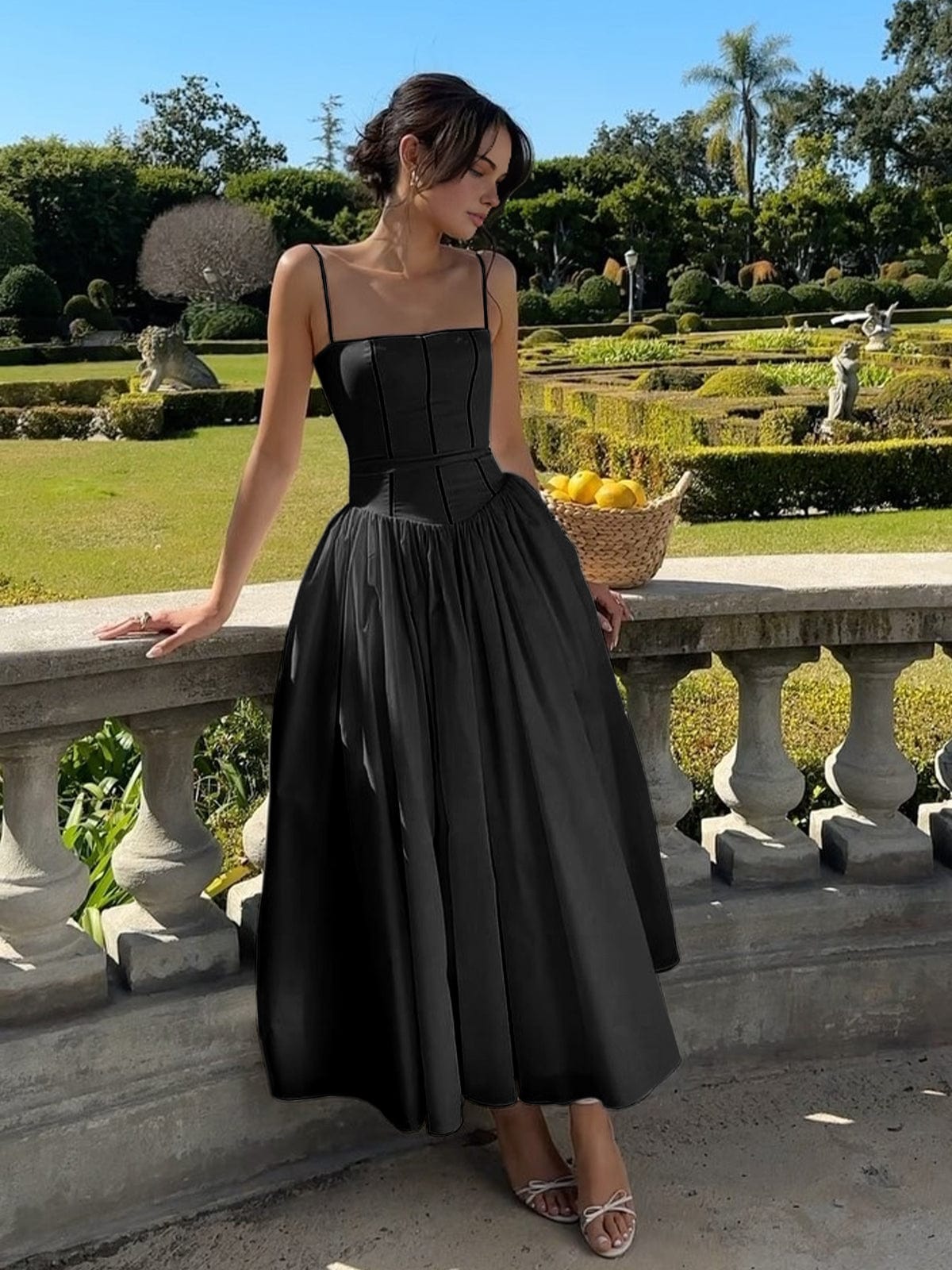 Women’s Long Dress – Structured Bodice – Spaghetti Straps – Flowing A-Line Skirt