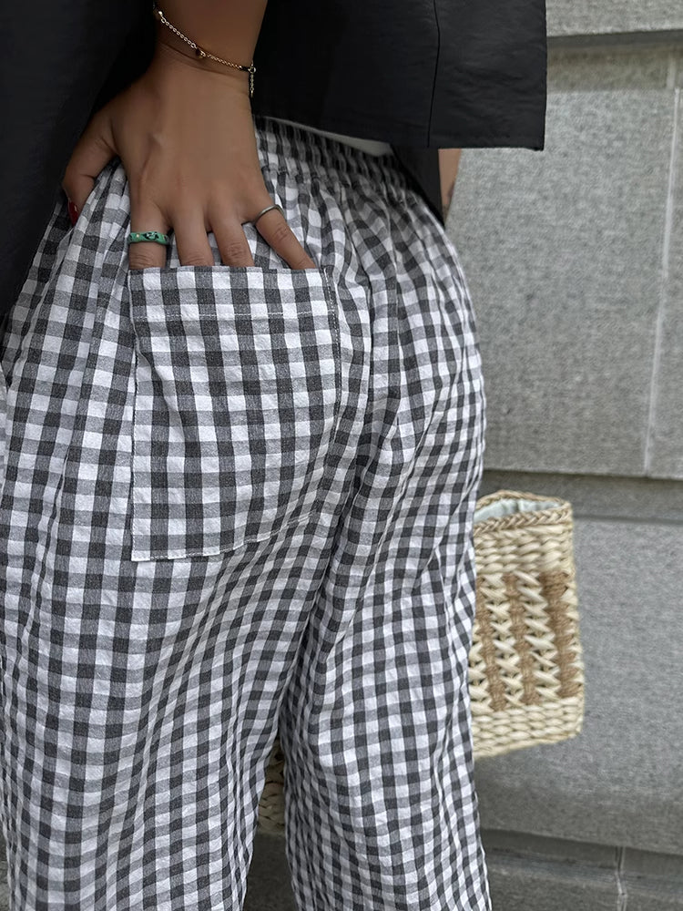 Women's Wide-Leg Trousers - High-Waisted Checkered Design - Relaxed Fit Breathable Fabric