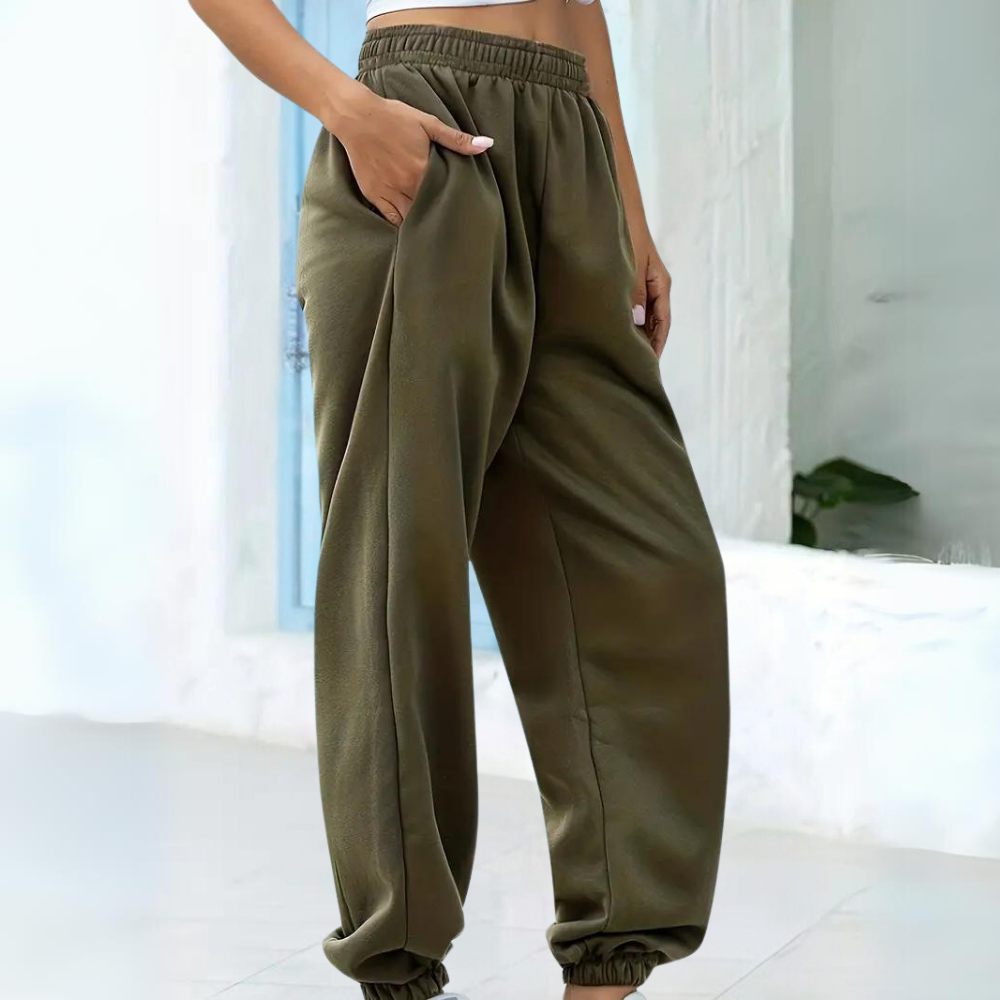 Women's Jogger Sweatpants - Elastic Waist - Relaxed Fit - Soft Cotton Blend - With Pockets