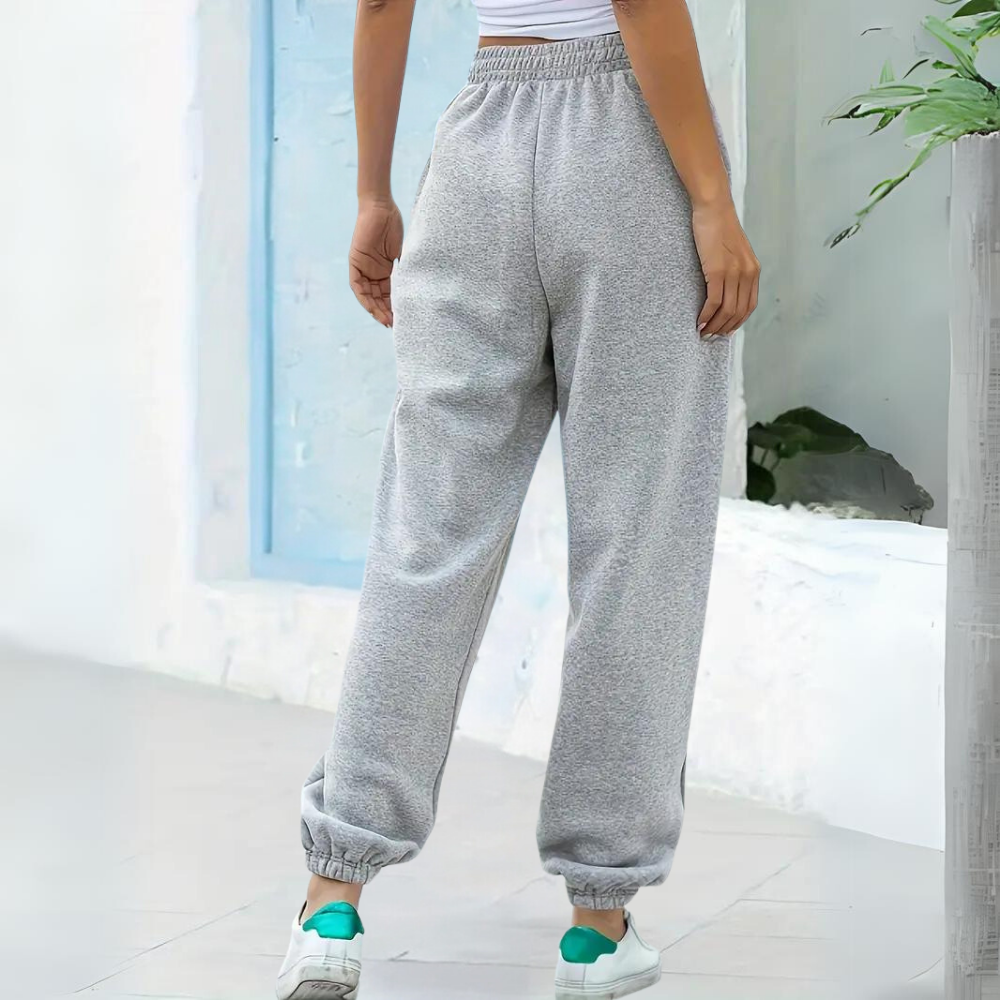 Women's Jogger Sweatpants - Elastic Waist - Relaxed Fit - Soft Cotton Blend - With Pockets