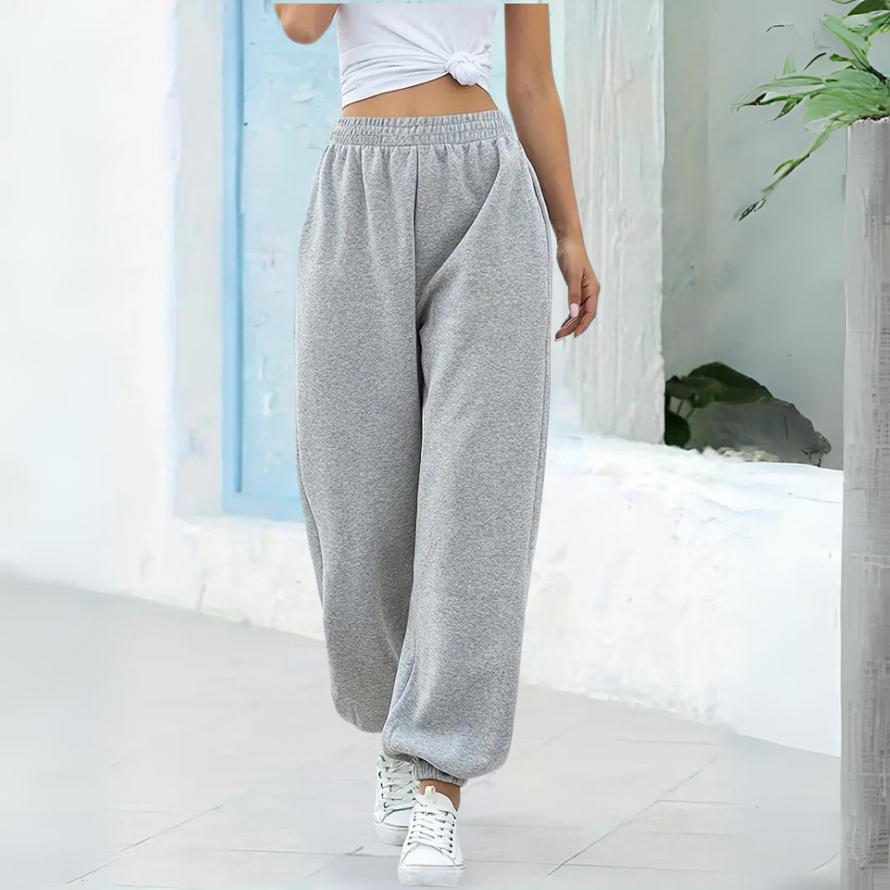 Women's Jogger Sweatpants - Elastic Waist - Relaxed Fit - Soft Cotton Blend - With Pockets