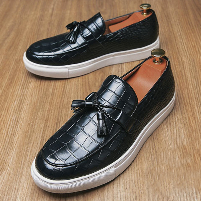 Men’s Leather Loafers – Embossed Croc Pattern – Tassel Detail – Slip-On Formal Shoes