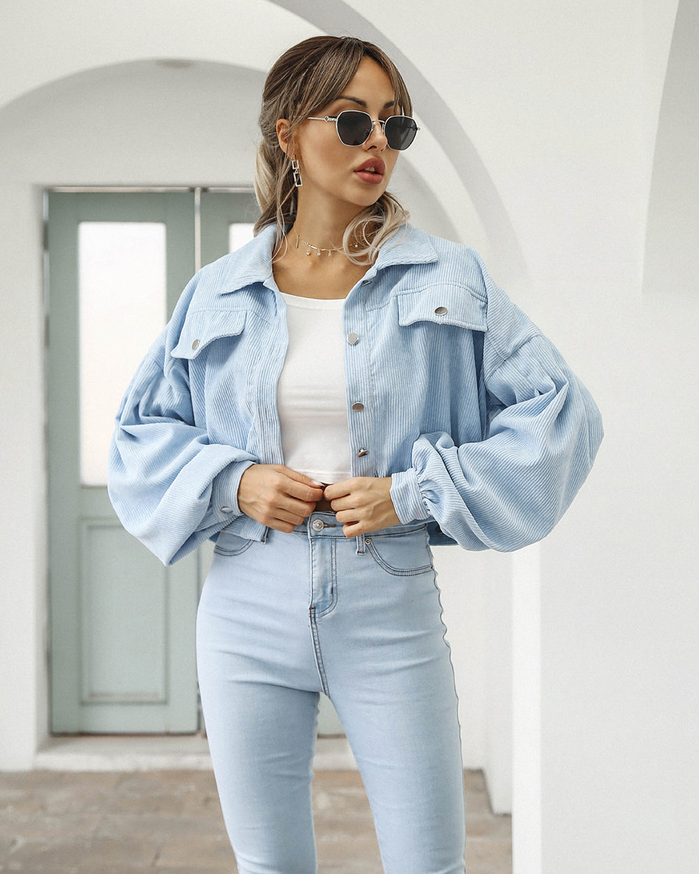Women’s Cropped Jacket – Corduroy – Oversized Fit – Balloon Sleeves – Chest Pockets