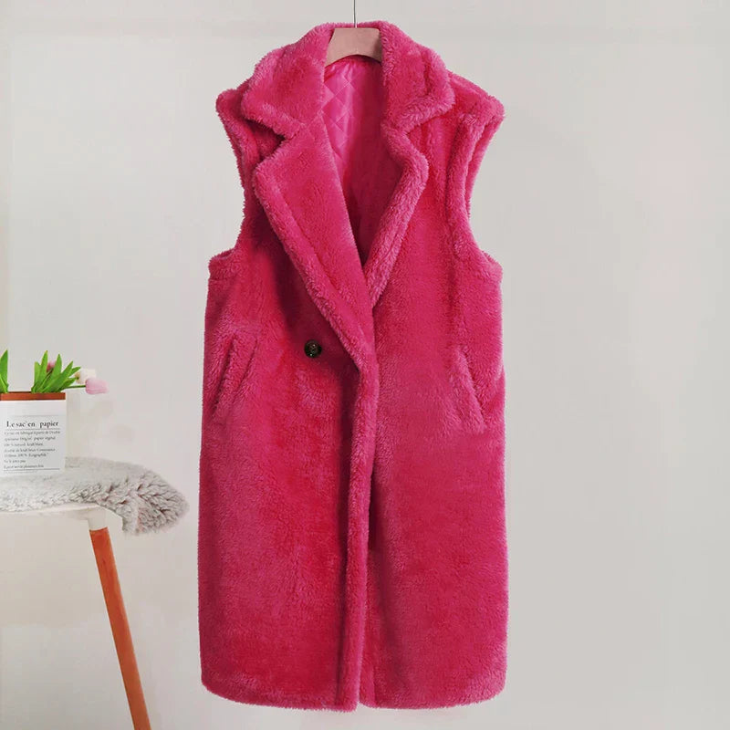 Women’s Sleeveless Coat – Oversized Fit – Plush Teddy Texture – Mid-Length – Wide Lapels