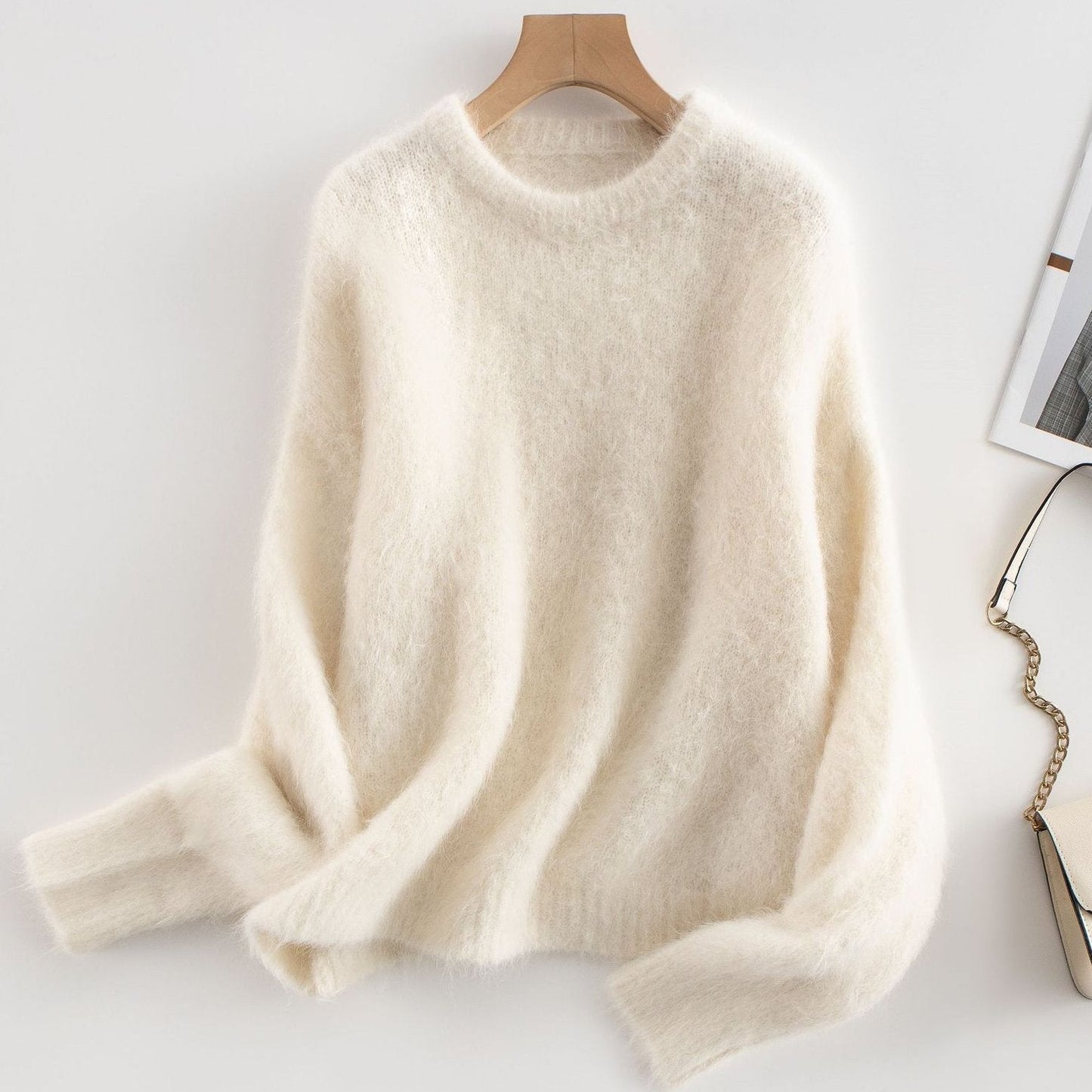 Women’s Sweatshirt – Relaxed Fit – Wool Feel – Long Sleeve Minimalist Style