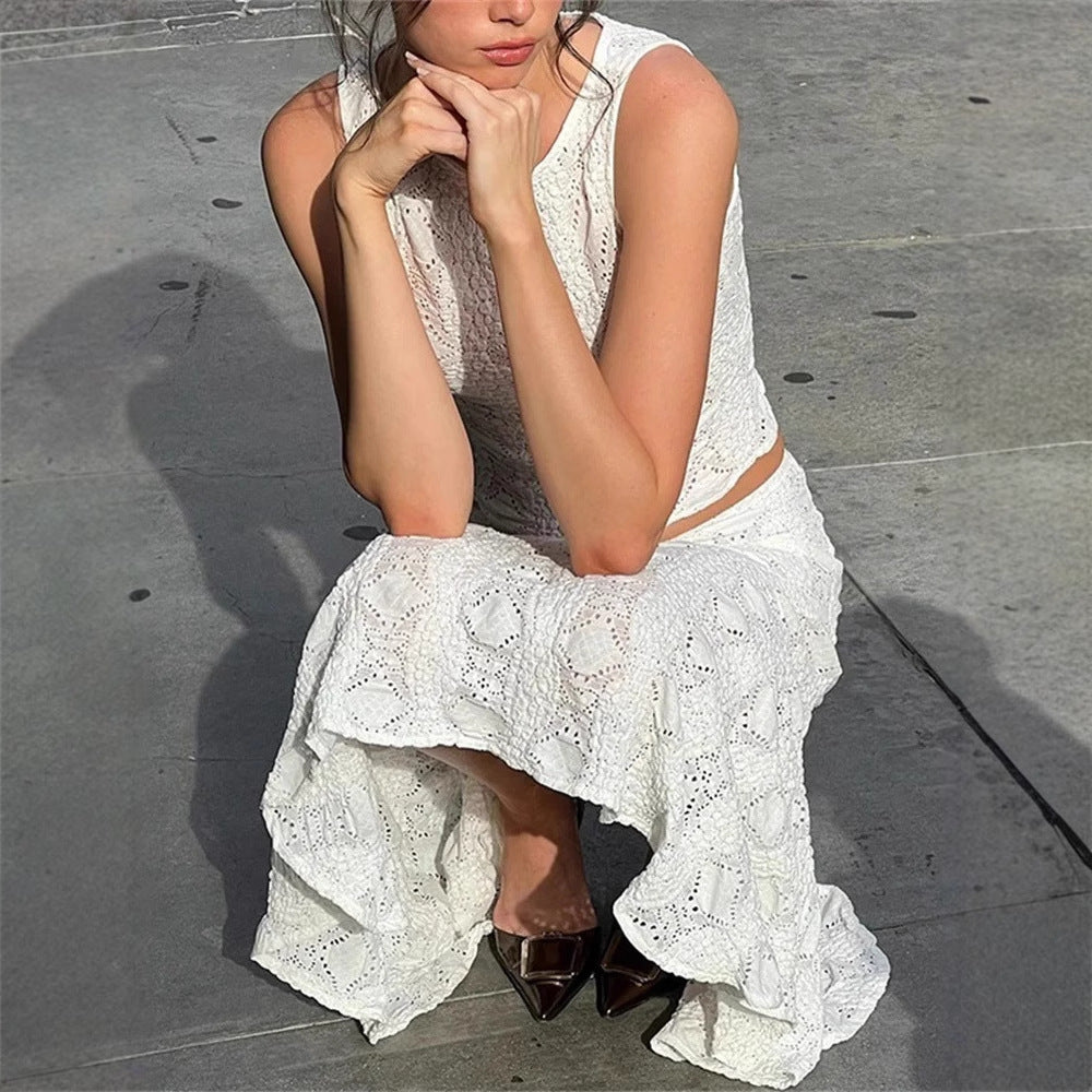 Women’s Two-Piece Set – Textured Crochet Look – Sleeveless Crop Top – A-Line Midi Skirt
