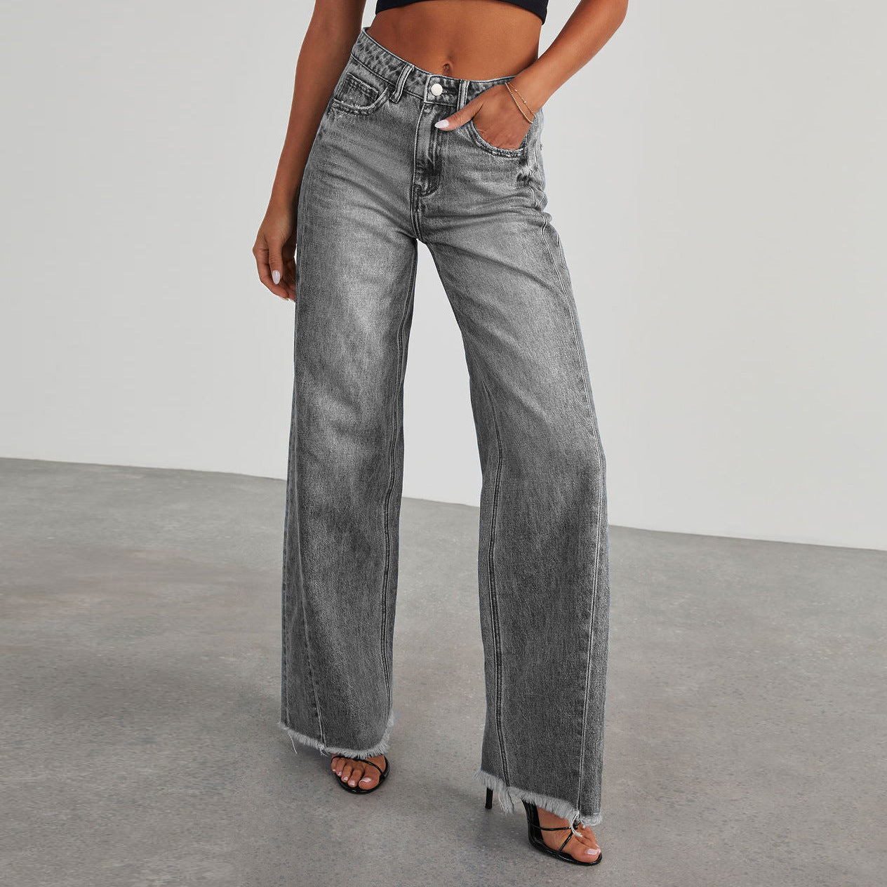 Women’s Wide-Leg Jeans – Sturdy Denim – Relaxed Fit – Raw Hem – Floor-Length Casual Wear