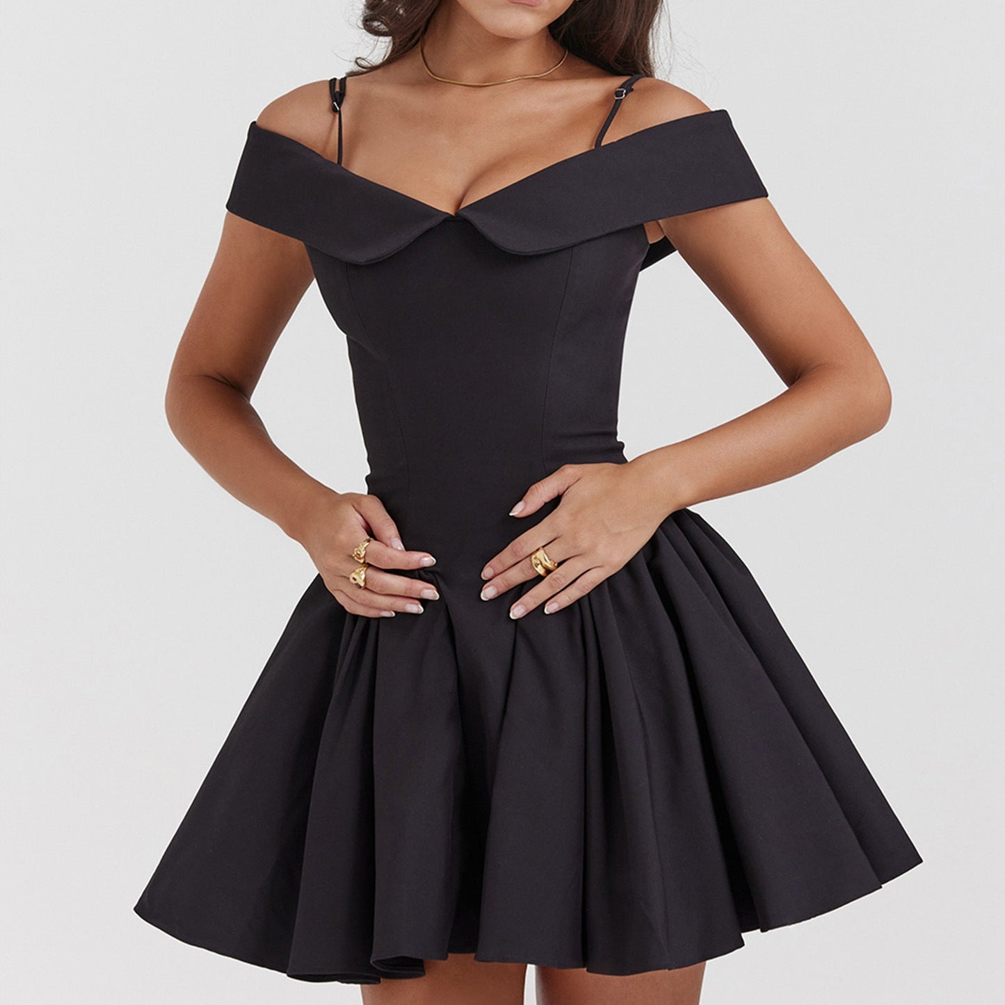 Women’s Off-Shoulder Midi Dress – Fitted Waist – A-Line – Spaghetti Straps – Elegant Fit