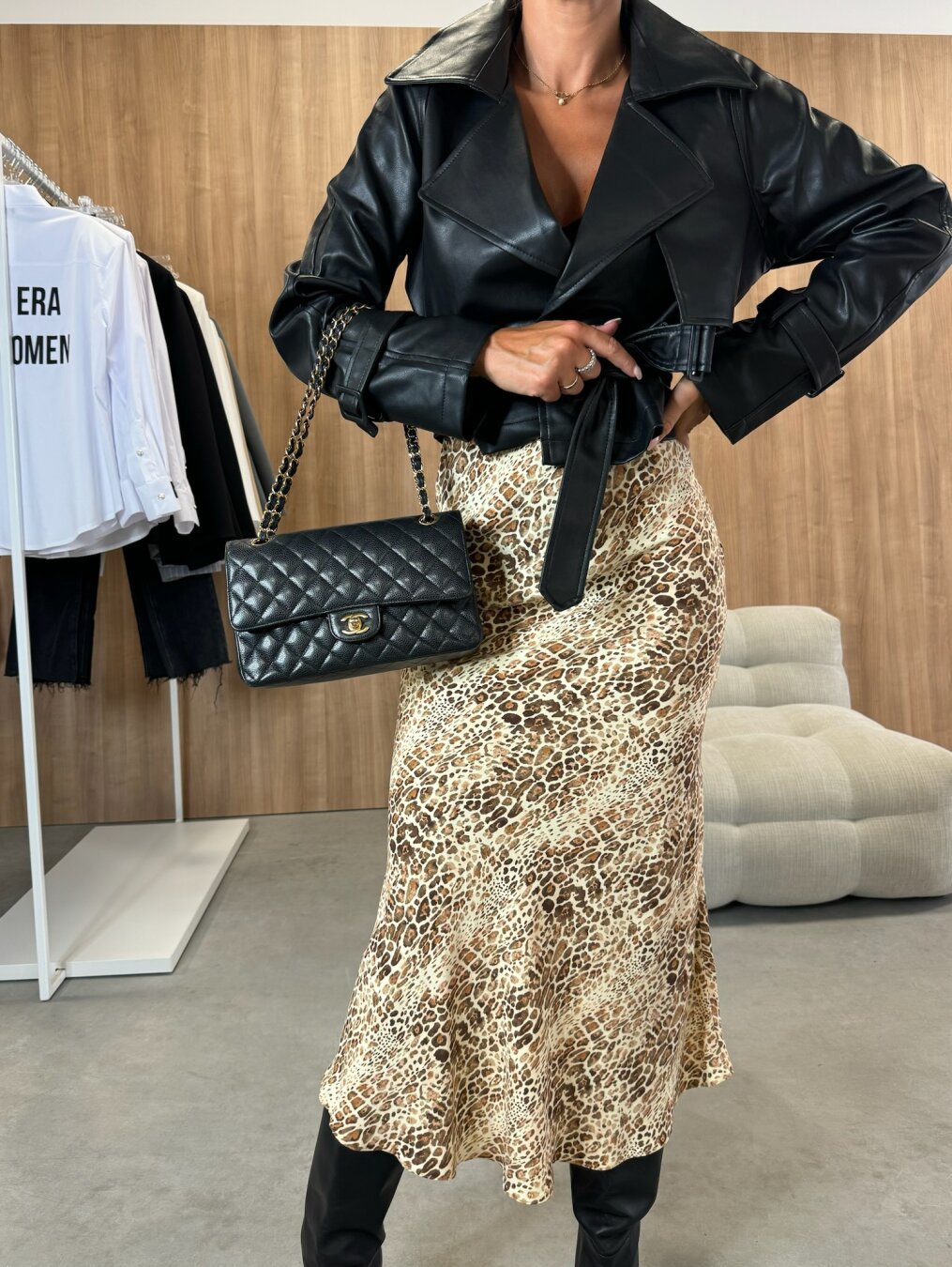 Women’s Midi Skirt – High Waist A-Line – Slim Fit – Animal Print