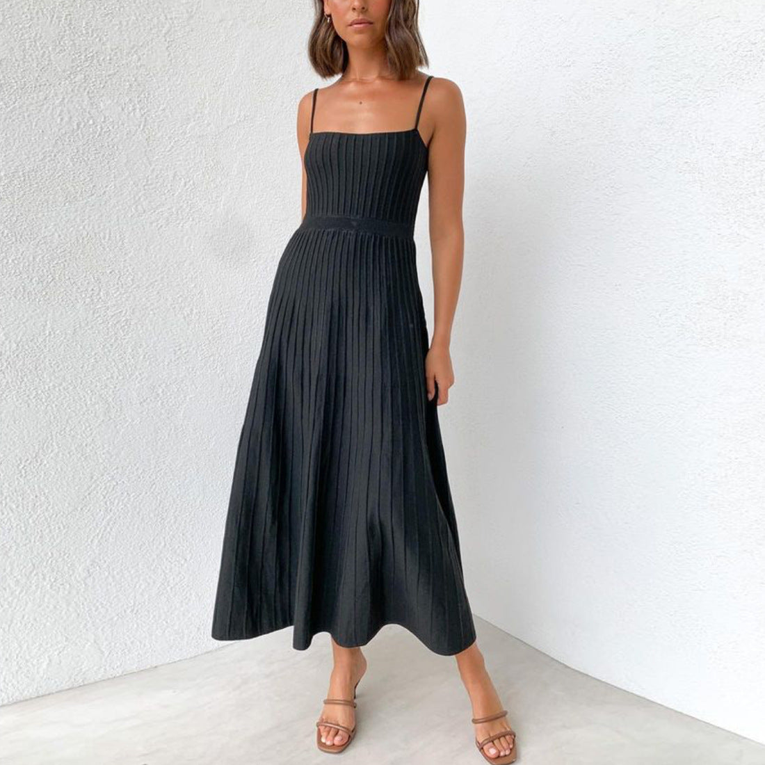 Women’s Maxi Dress – Knit Fabric – Slim Fit – Pleated Skirt – Spaghetti Straps