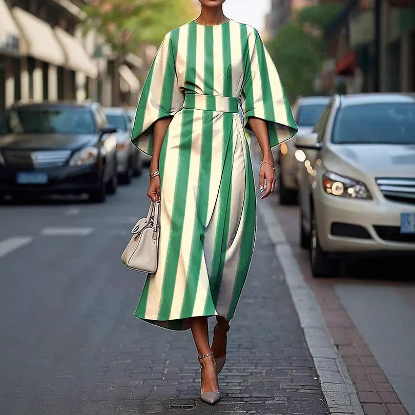 Women’s Midi Dress – A-Line Fit – Kimono Sleeves – Floral Print