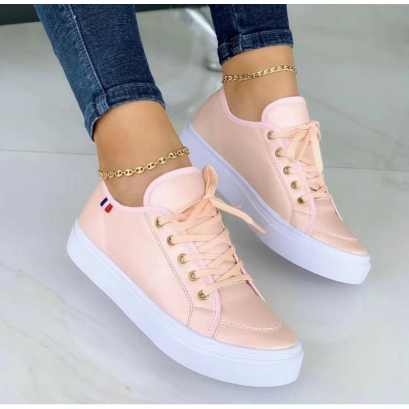 Women’s Orthopedic Shoes – Lace-Up Fit – Thick Sole – Smooth Finish – All-Day Comfort