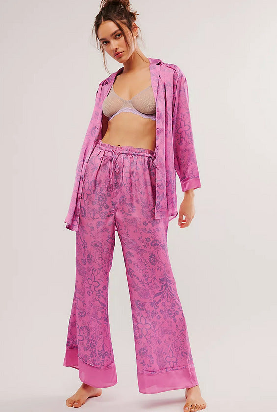 Women’s Pajama Set – Silk – Relaxed Fit – Button-Up Top – Wide-Leg – Printed Design