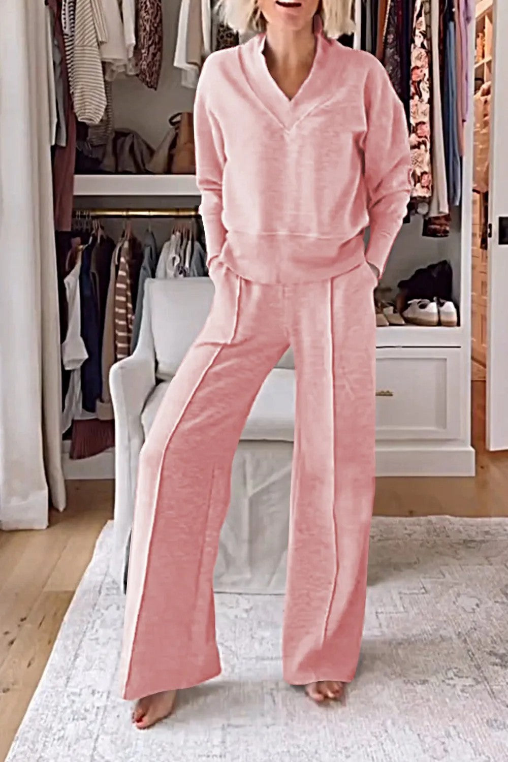 Women’s Two-Piece Set – V-Neck Long Sleeve Top – High Waist Wide-Leg Knit Pants