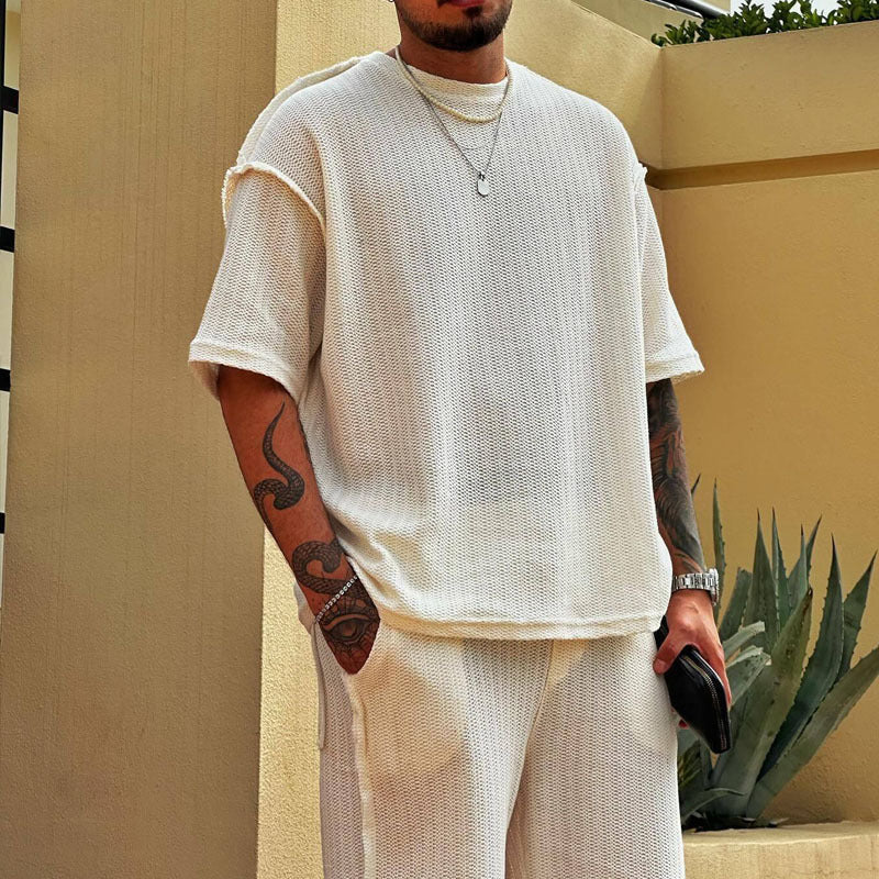 Men’s Athletic Set – Breathable – Relaxed Fit T-Shirt and Knee-Length Shorts