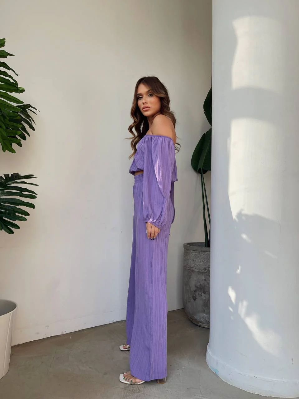 Women’s Two-Piece Set – Off-Shoulder Crop Top – Wide-Leg High-Waist Trousers – Lightweight Fabric