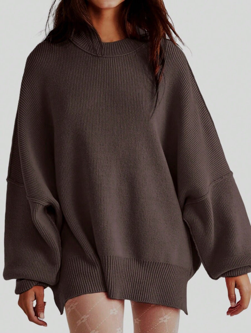 Women’s Pullover Knit Sweater – Oversized Fit – Crew Neck – Long Sleeve – Side Slits