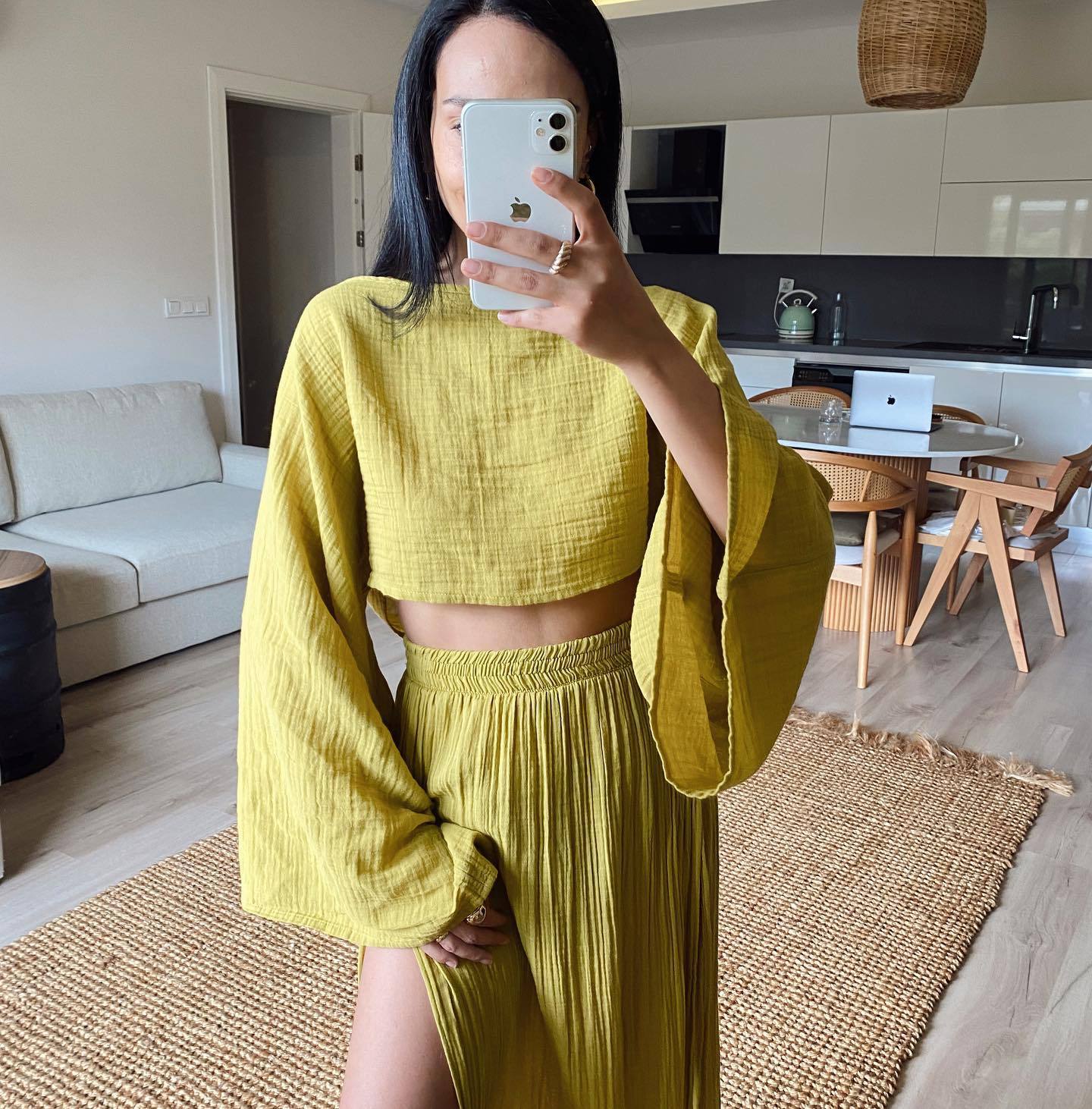 Women’s Two-Piece Set – Relaxed Fit – Boat Neck – 3/4 Wide Sleeves – High Slit Maxi Skirt