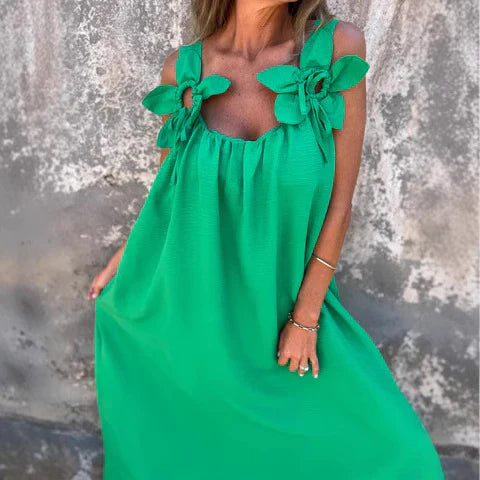 Women’s Maxi Dress – Relaxed Fit – Flowing Silhouette – Floral Shoulder Detail – Soft Fabric
