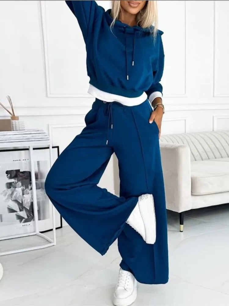 Women’s Lounge Set – Soft Knit – Relaxed Fit – Hoodie and Drawstring Trousers
