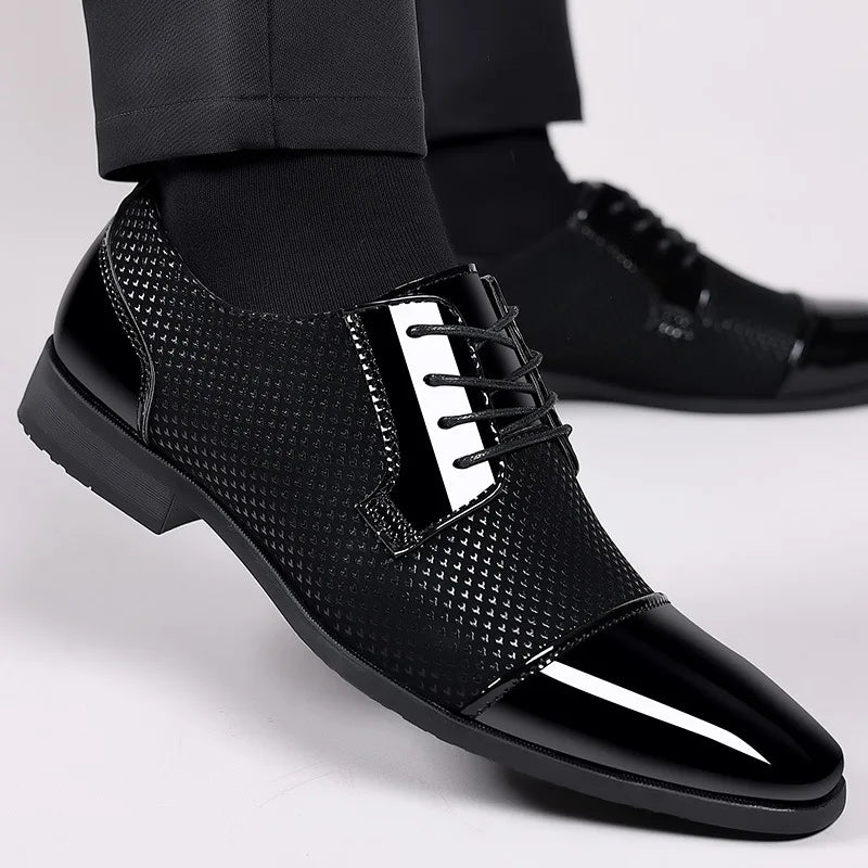 Men’s Formal Lace-Up Shoes – Polished Leather & Textured Fabric – Sleek Fit