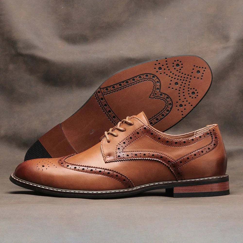 Men’s Oxford Shoes – Leather Wingtip Brogue – Retro Lace-Up Casual Outdoor Style