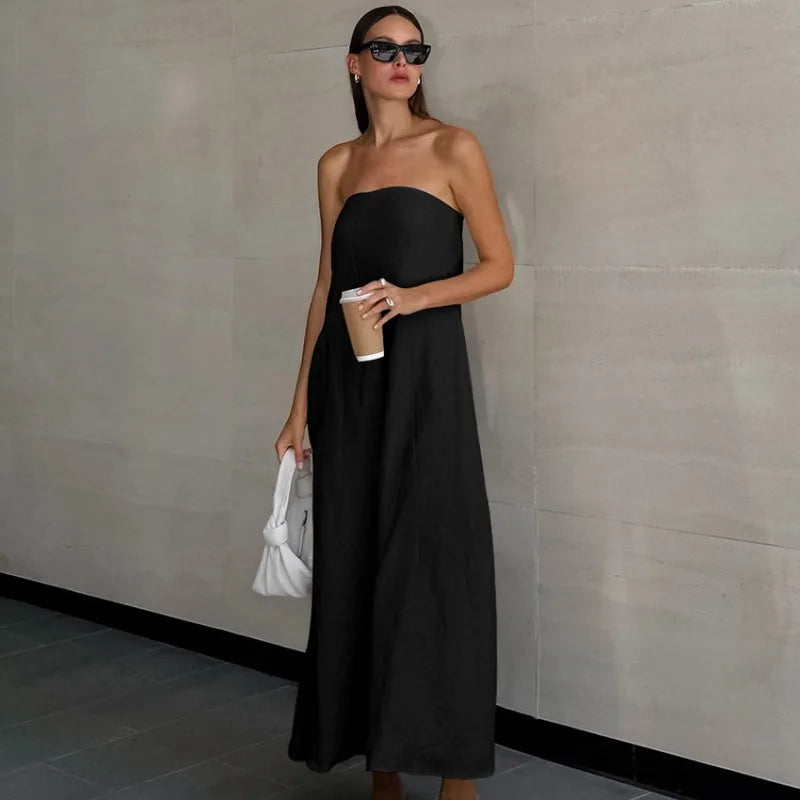Women’s Strapless Dress – Relaxed Fit – Full Length – Backless – Pockets
