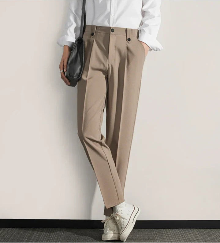 Men’s Trousers – Classic Fit – Pleated Front – Straight Leg – Cotton Blend