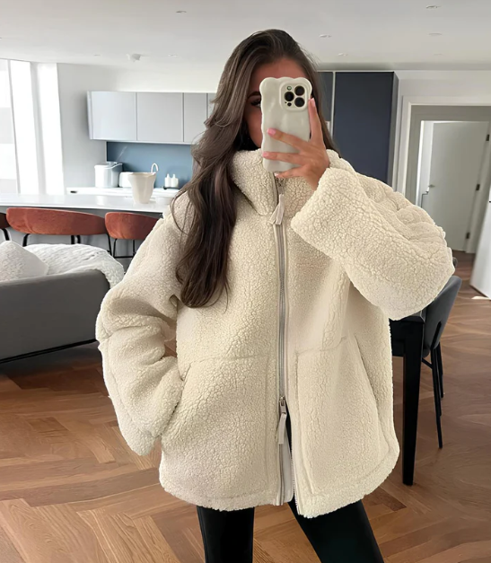 Women’s Coat – Oversized Fit – Soft Fleece – High Collar – Zipper Front – Hip Length