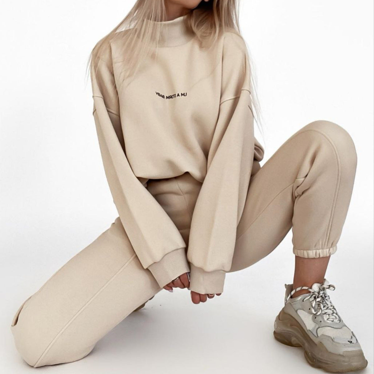 Women's Cozy Yellow Tracksuit - Relaxed Fit Sweatshirt and Joggers Set - Casual Chic