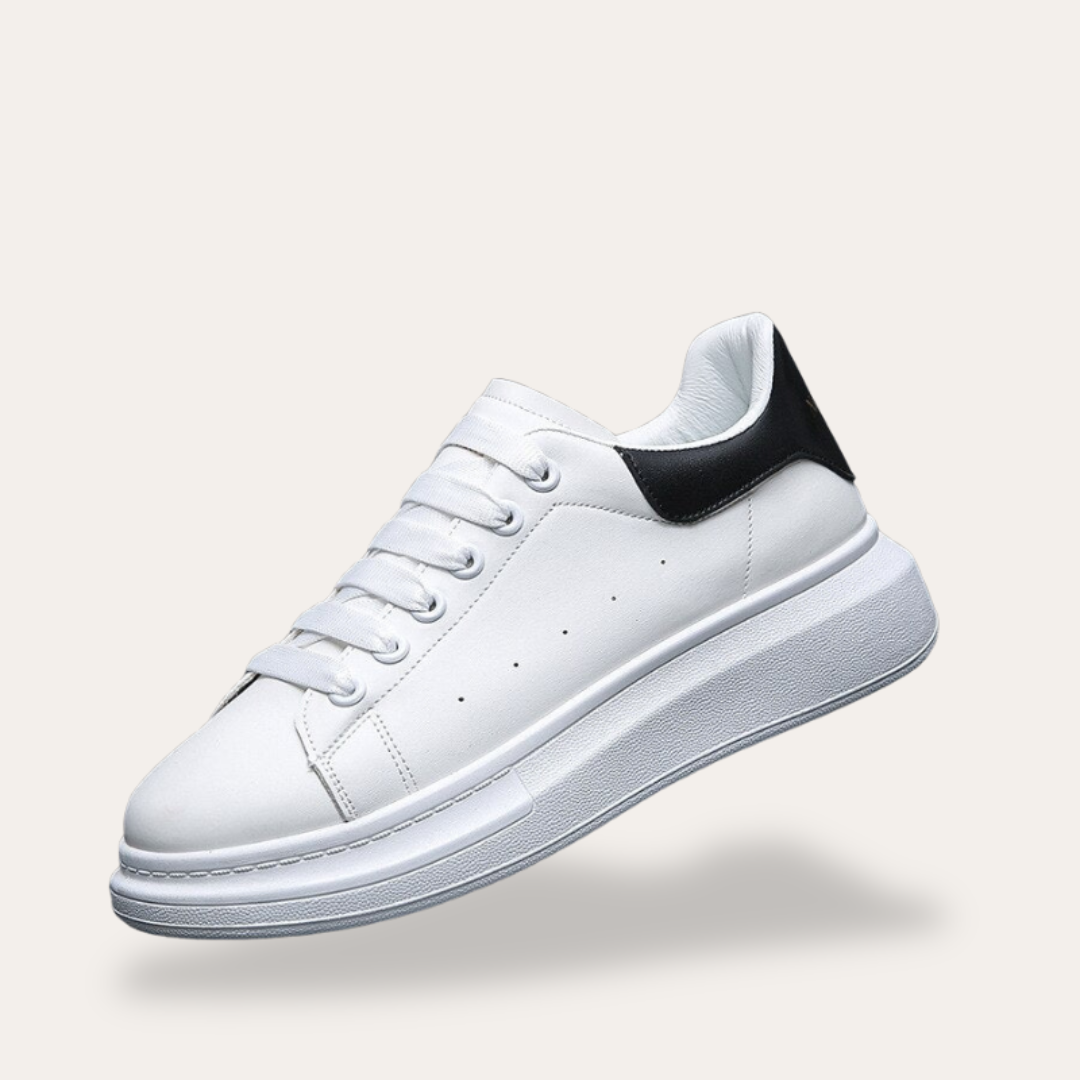 Men’s Sneakers – Smooth Leather – Low Top – Lace-Up – Breathable Perforated Panels