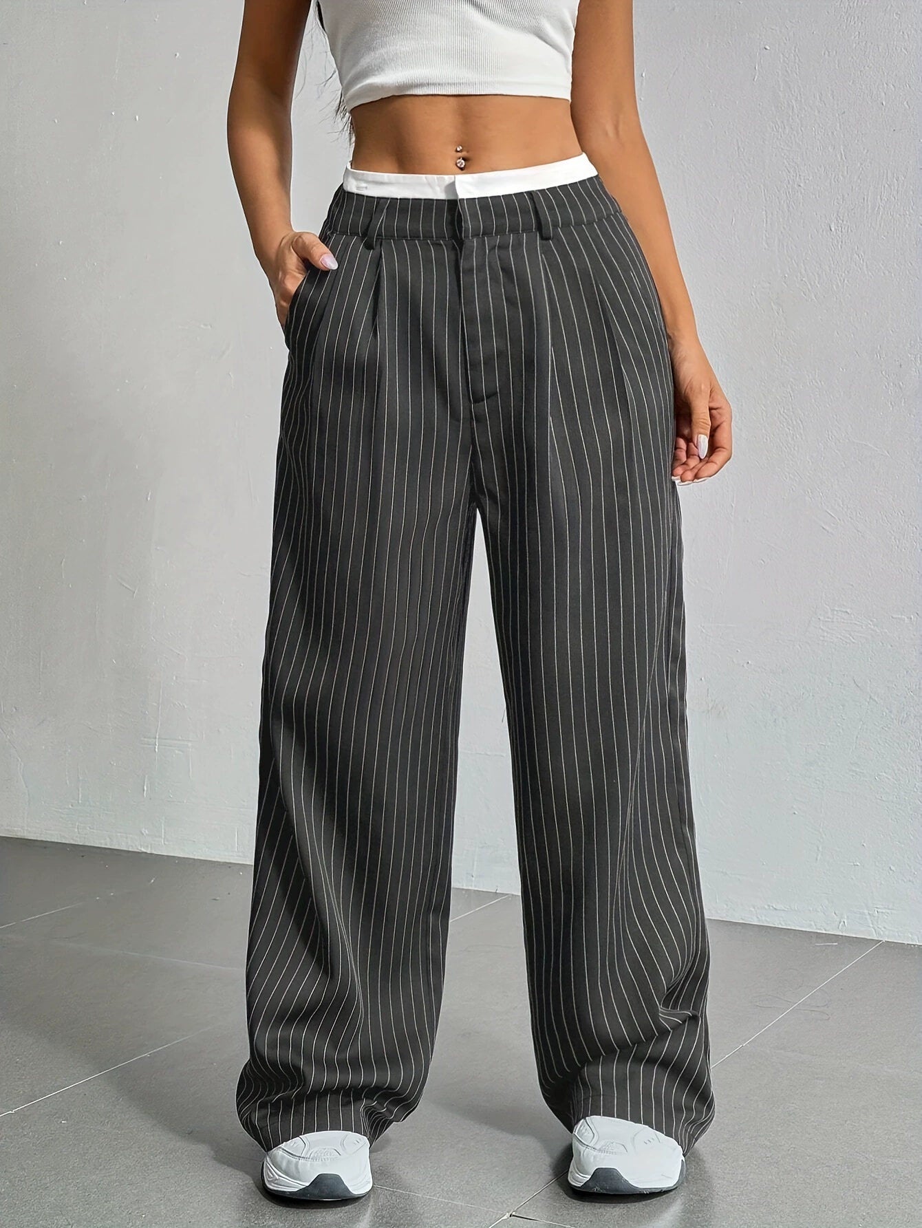 Women's Wide-Leg Trousers - High Waist - Tailored Fit - Pinstripe Classic Style
