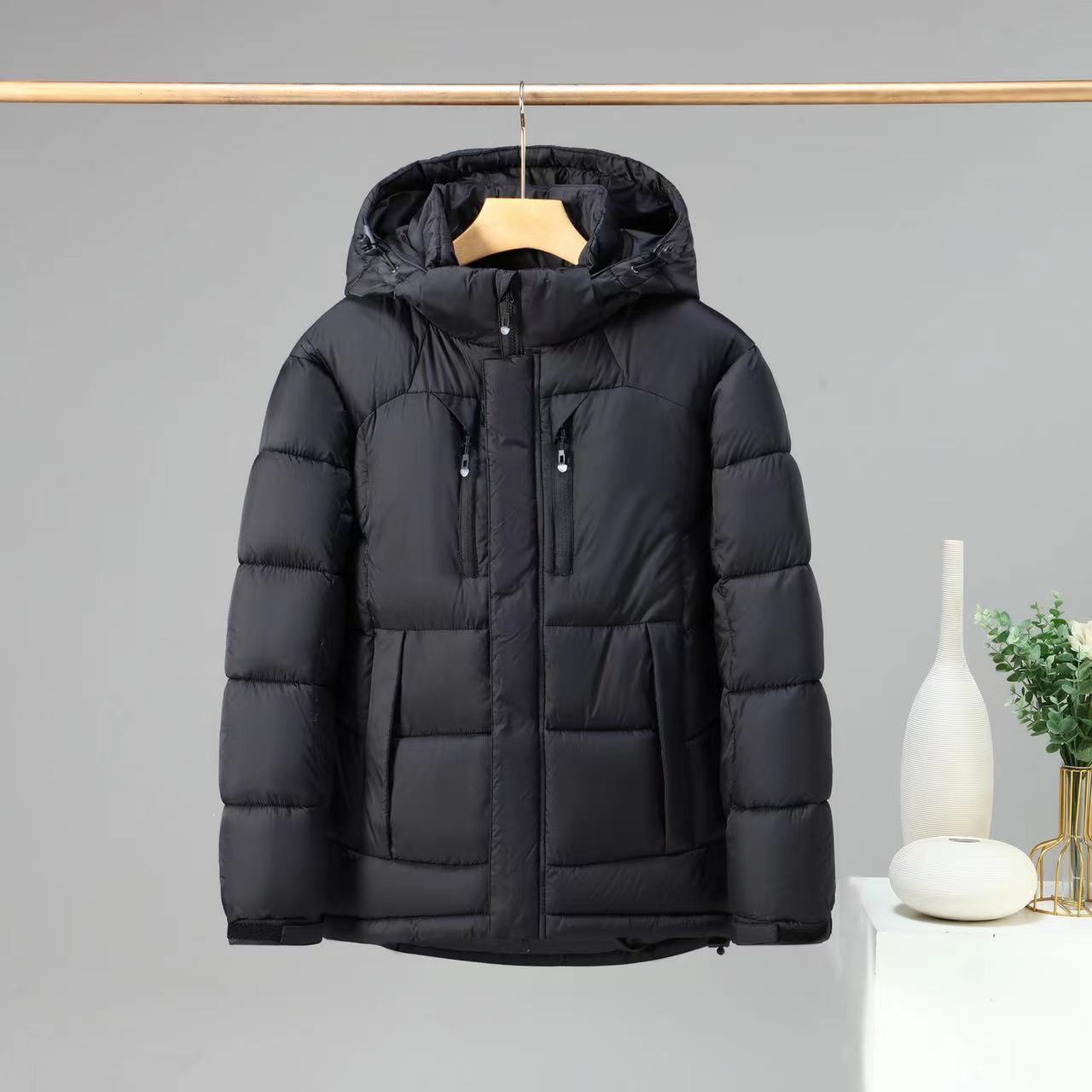 Men’s Padded Jacket – Structured Fit – Detachable Hood – Secure Pockets – Hip Length