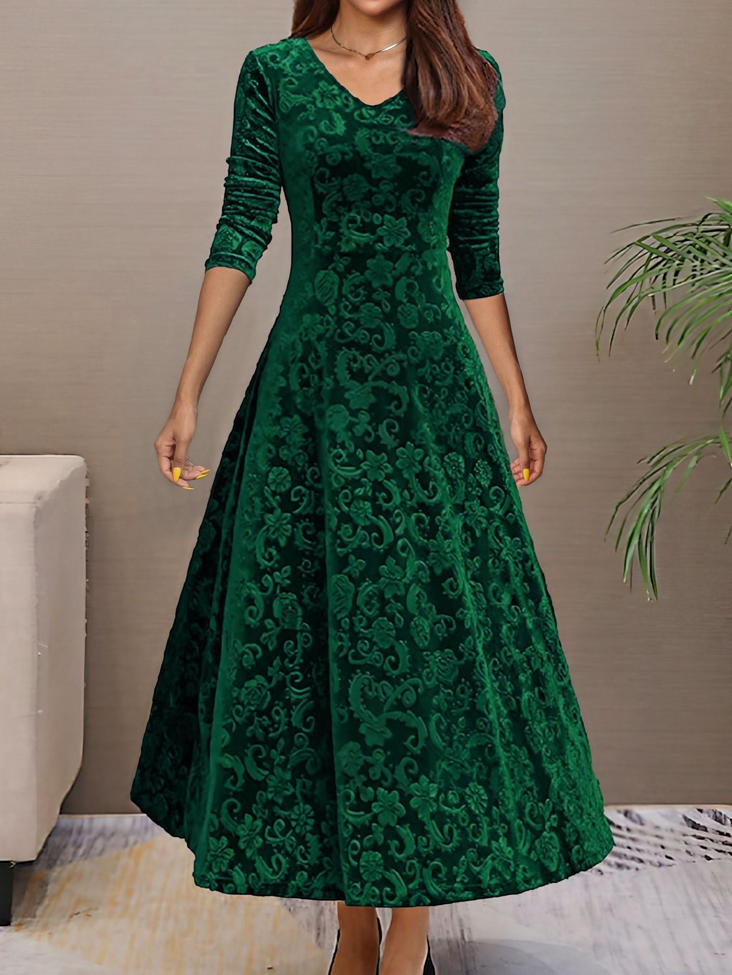 Women's Formal Dress - V-Neck - Floral Pattern - Velvet Elegant Evening Wear