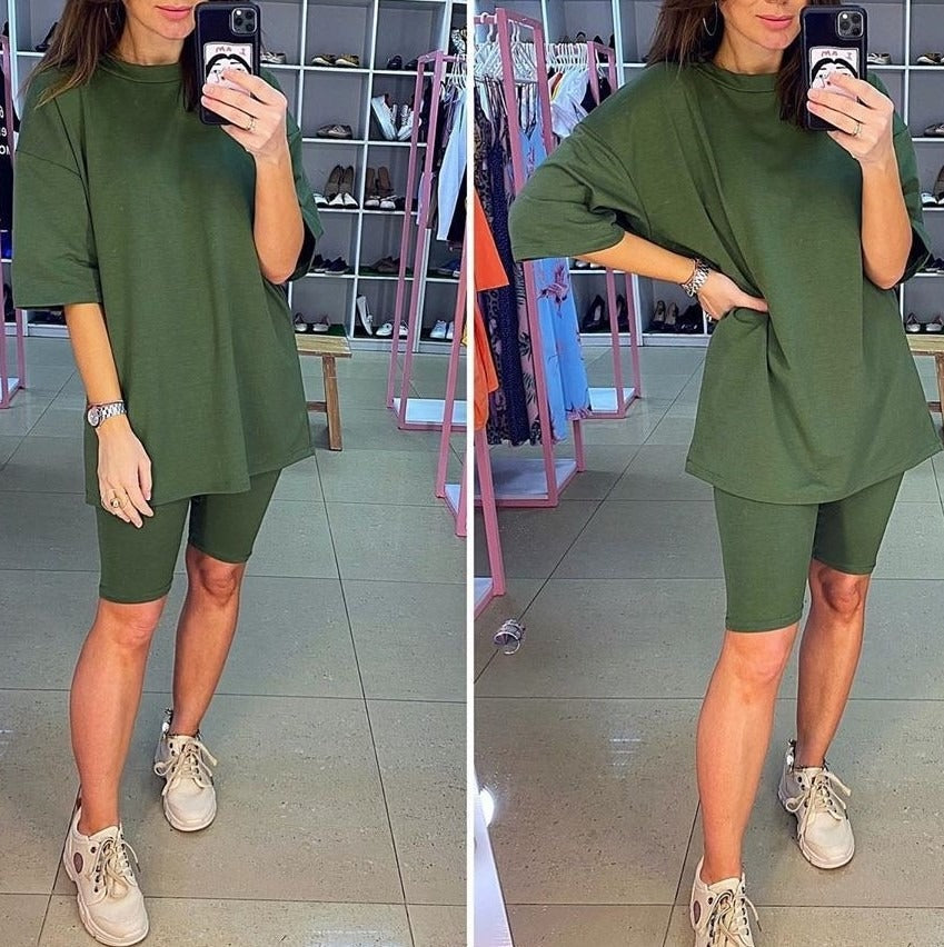 Women’s Two-Piece Set – Relaxed Tunic with Waist Belt – Fitted Cycling Shorts – Jersey Knit