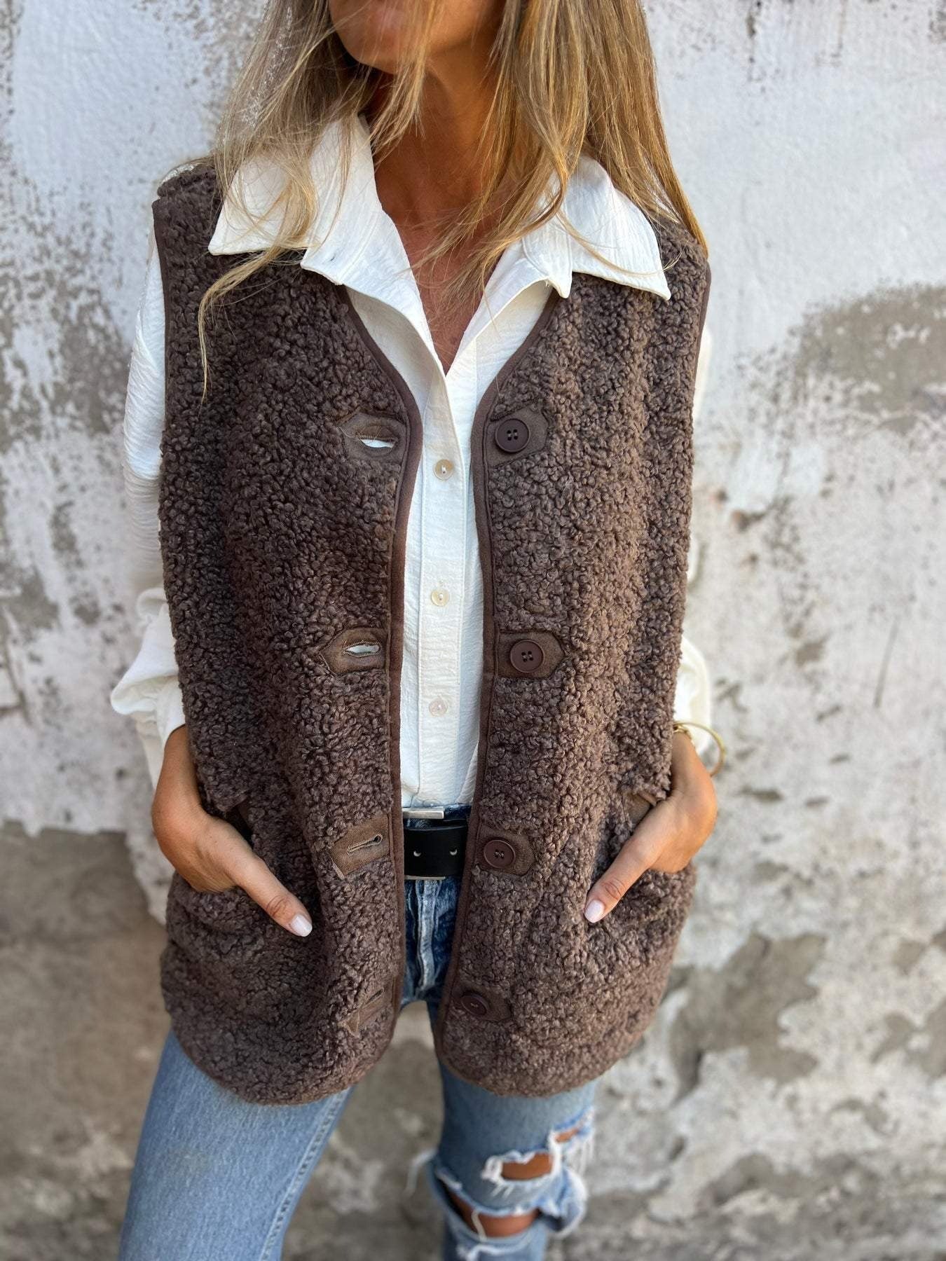 Women’s Vest – Shearling Fleece – Relaxed Fit – Button Front – Side Pockets