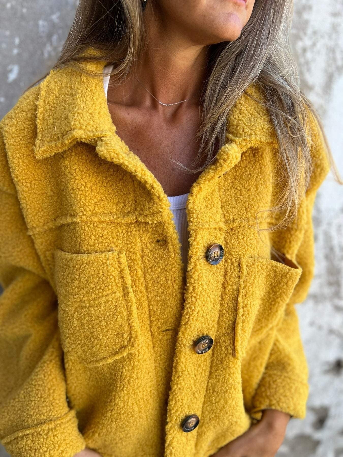 Women’s Shearling Jacket – Relaxed Fit – Wide Collar – Button Front – Patch Pockets