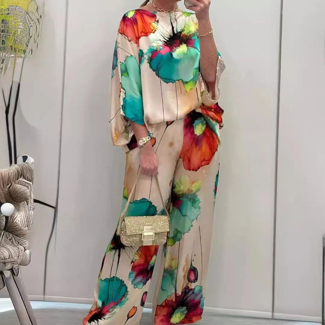 Women’s Pants Set – Wide Leg Trousers – Batwing Sleeve Top – Silky Abstract Print
