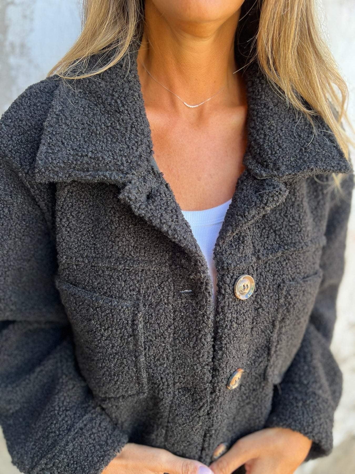 Women’s Shearling Jacket – Relaxed Fit – Wide Collar – Button Front – Patch Pockets