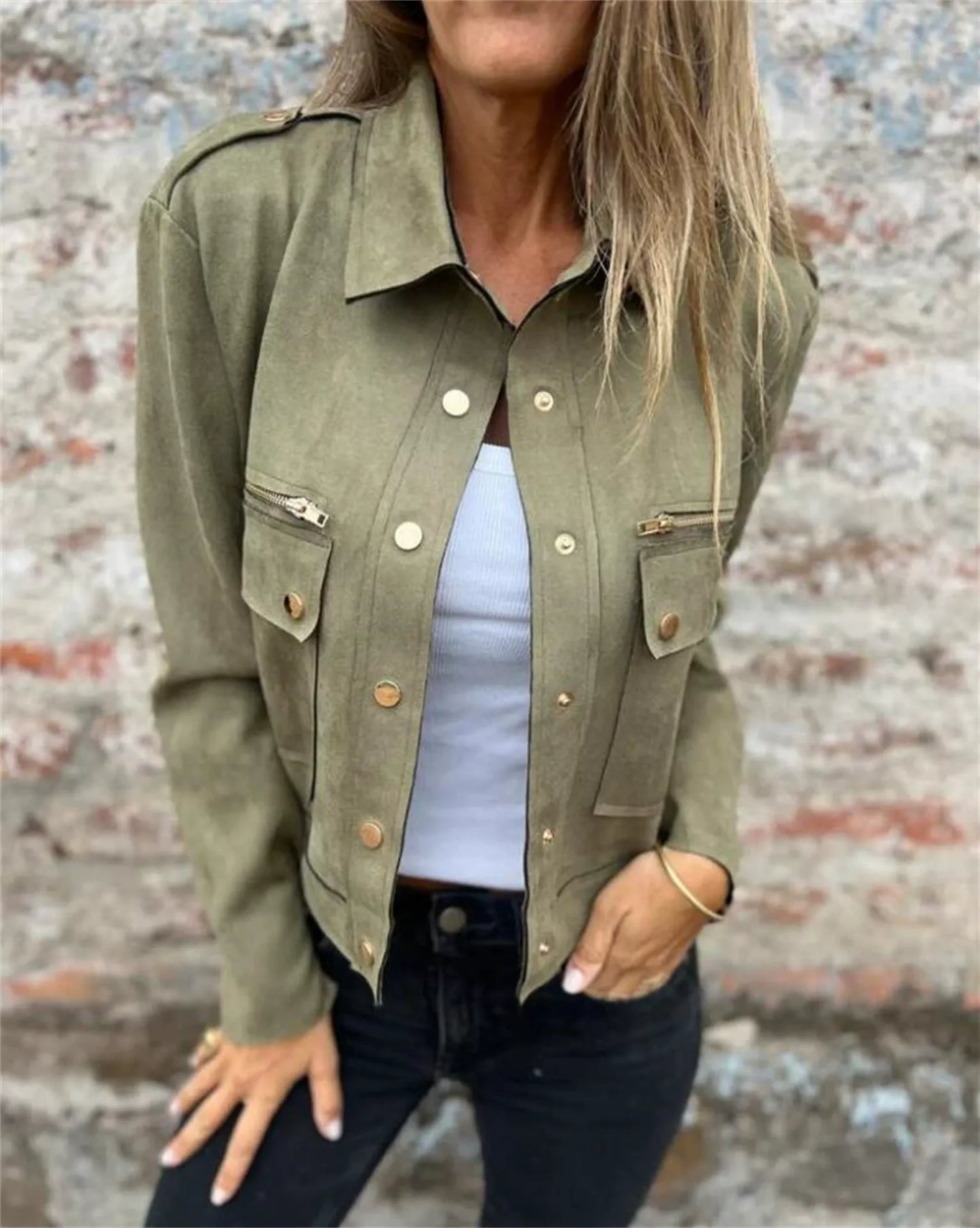 Women’s Suede Jacket – Tailored Fit – Classic Collar – Zip Front – Chest Snap Pockets