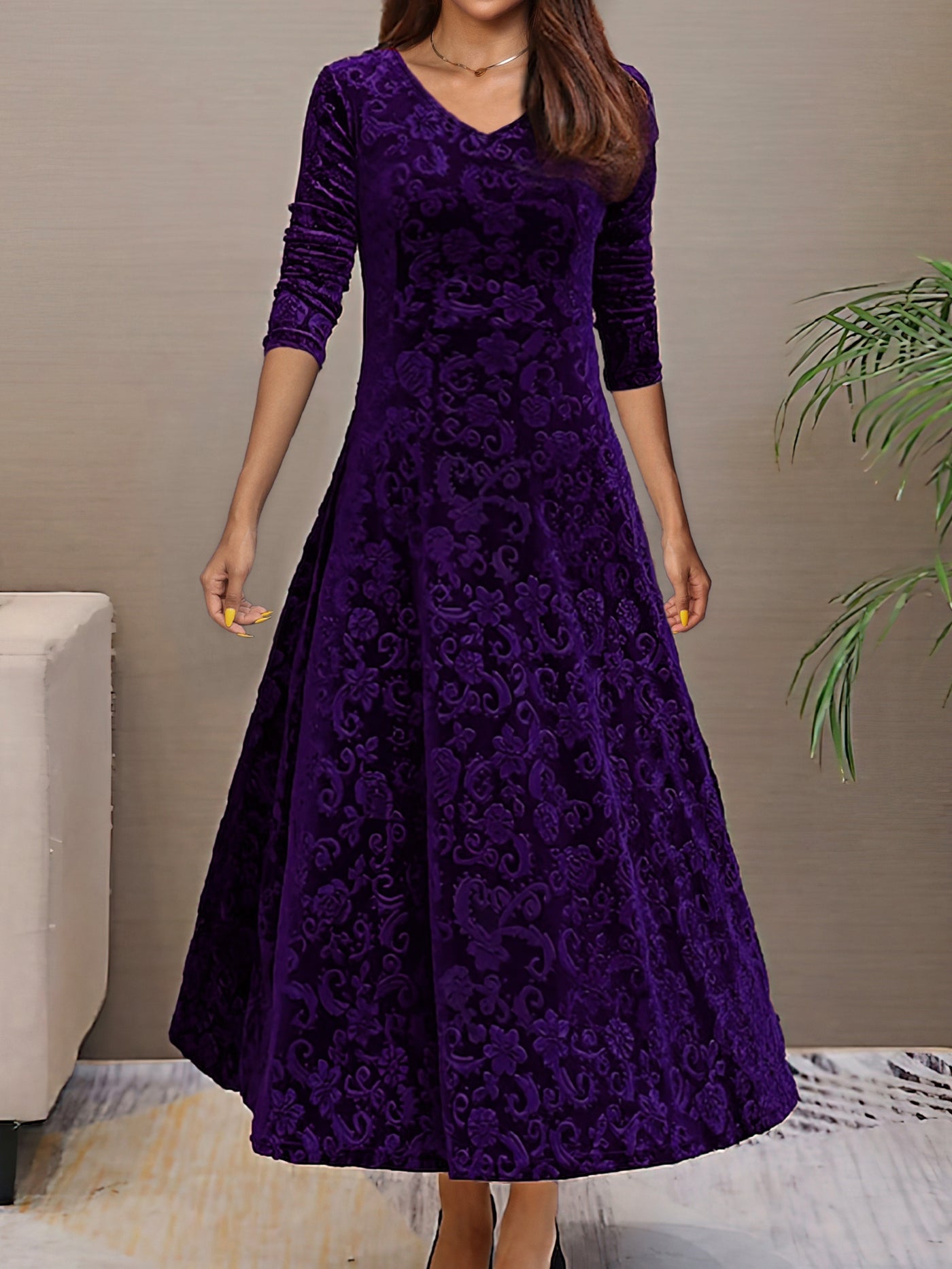 Women’s Midi Dress - Velvet A-Line - Floral Pattern - V-Neck - 3/4 Sleeve Elegant Fit