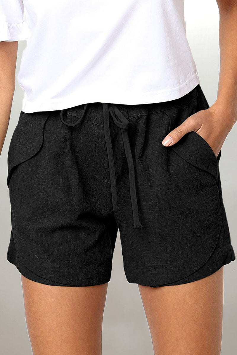 Women's shorts with drawstring waist and slanted pockets