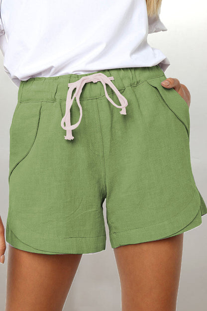 Women's shorts with drawstring waist and slanted pockets