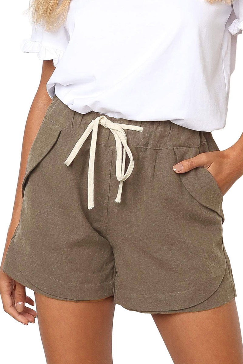 Women's shorts with drawstring waist and slanted pockets