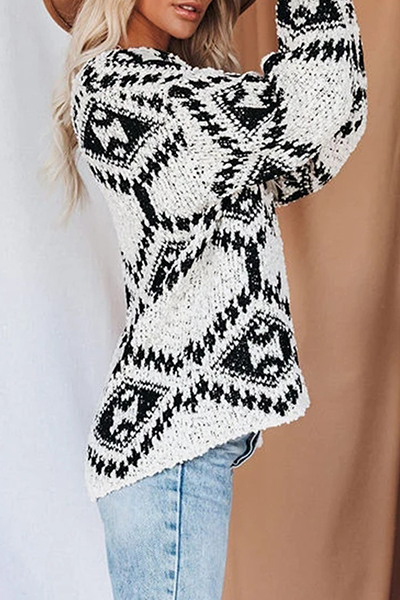 Women's geometric knitted V-neck sweater