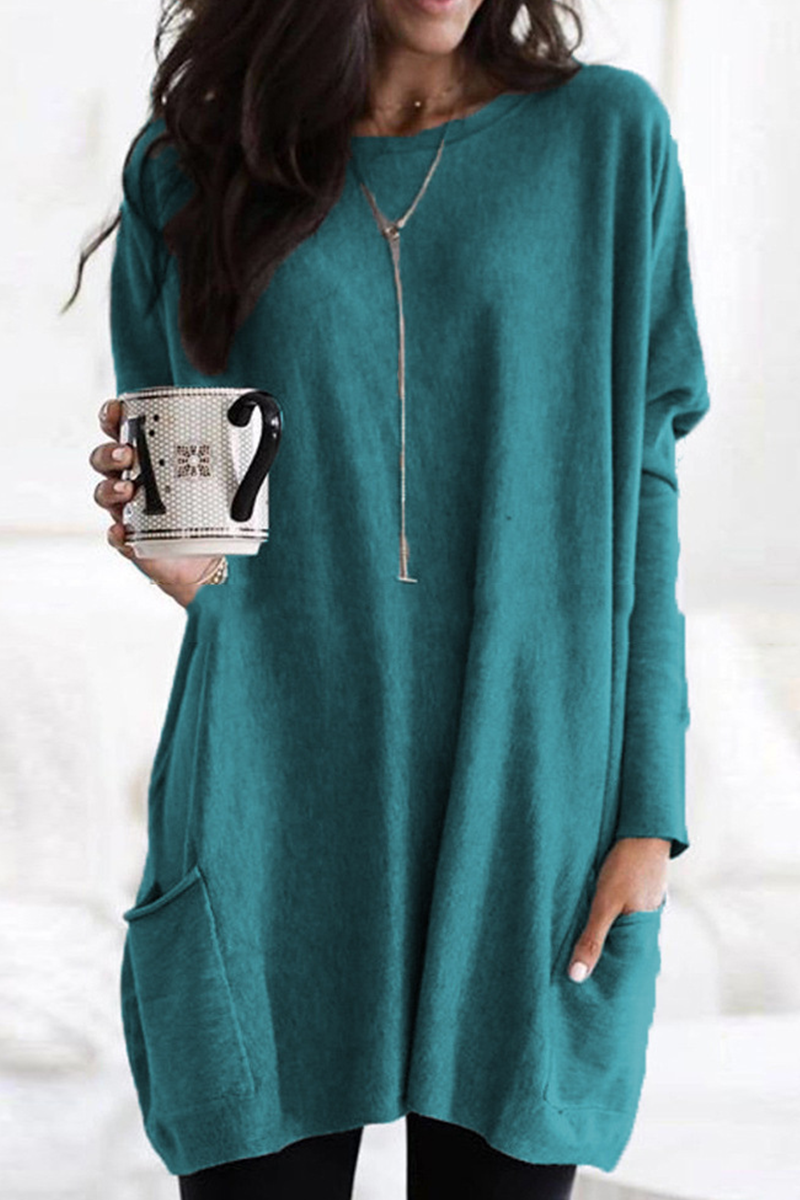 Women's Tunic Sweater - Long Sleeve Oversized Fit - Soft Knit with Pockets
