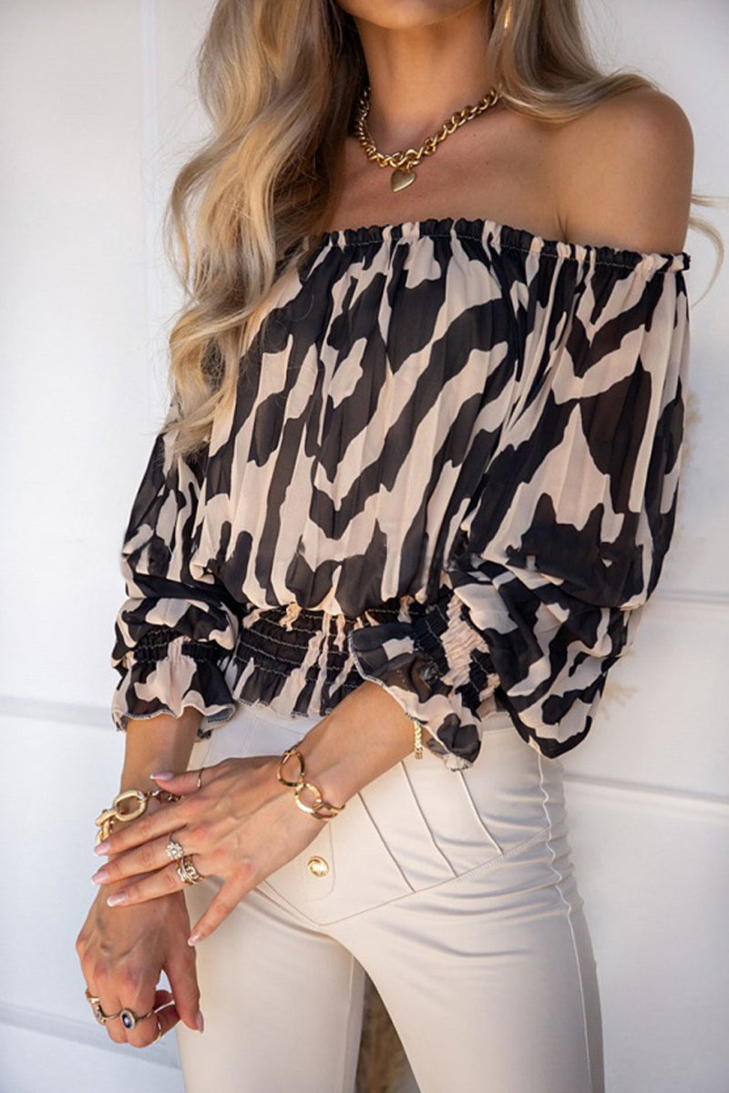 Maggie - elegante off-shoulder blouse met geplooide lange mouwen